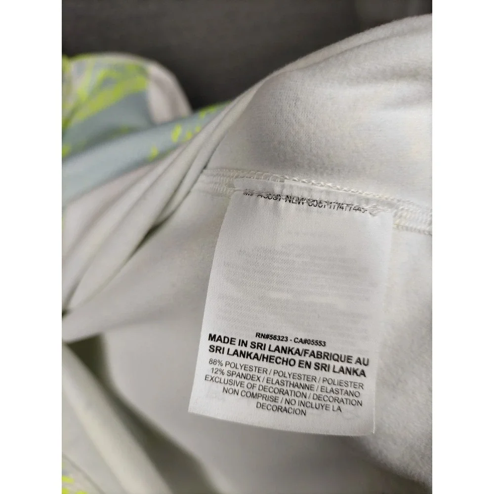 Nike Pro Pullover Womens Small Dri-Fit Funnel Neck Long Sleeve Athletic Top‎